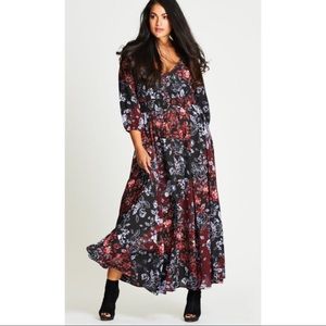 ✨SOLD ✨City Chic Floral Rose Puzzle Printed Maxi Dress
